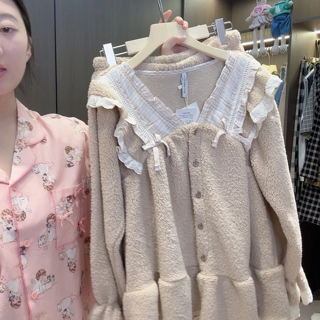 棉露娜家卡其色套装