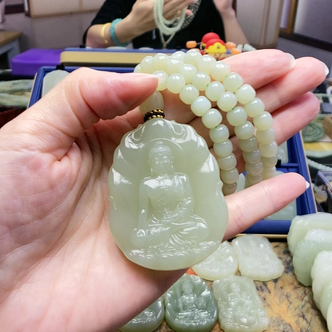 和田玉颈饰未镶嵌北**主