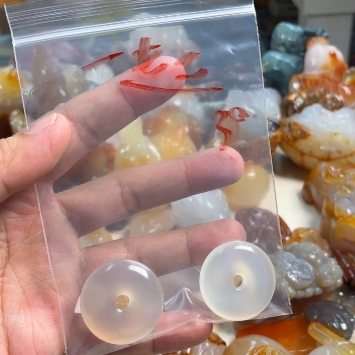 玛瑙/玉髓未镶嵌吊坠(不含链)