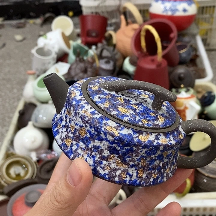 陶瓷艺术品及陶瓷壶