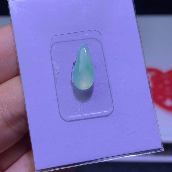 定制翡翠未镶嵌在