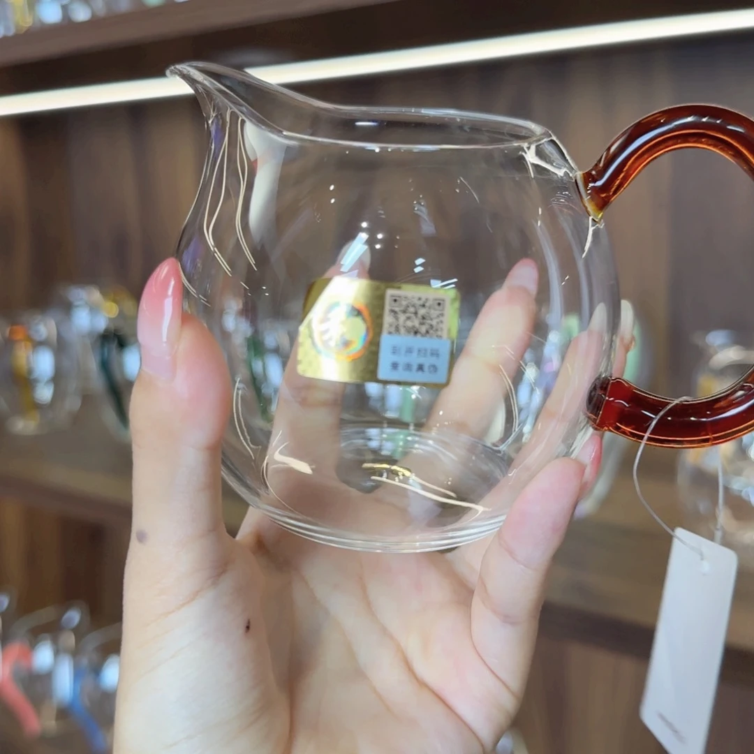 瑶*妮畅然琥珀色公道杯