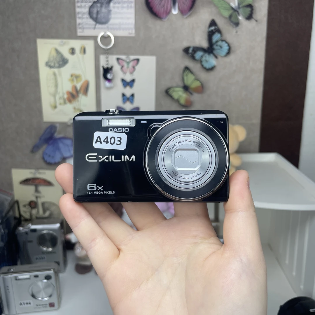 9新 Casio/卡西欧 卡西欧zs20冷白奶油 功能正常配件齐全屏幕小瑕