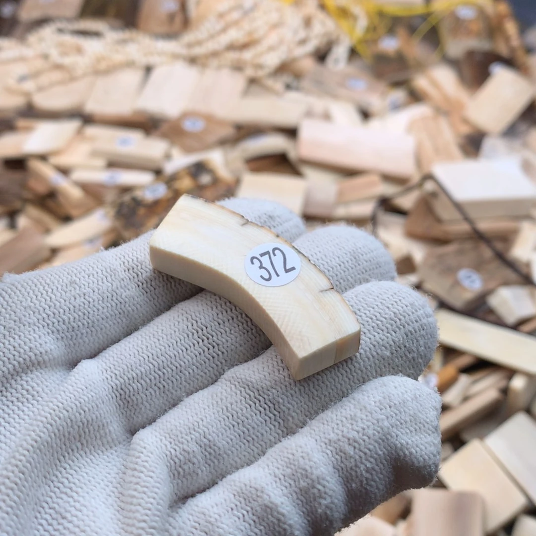 泥塑不打孔联系客服