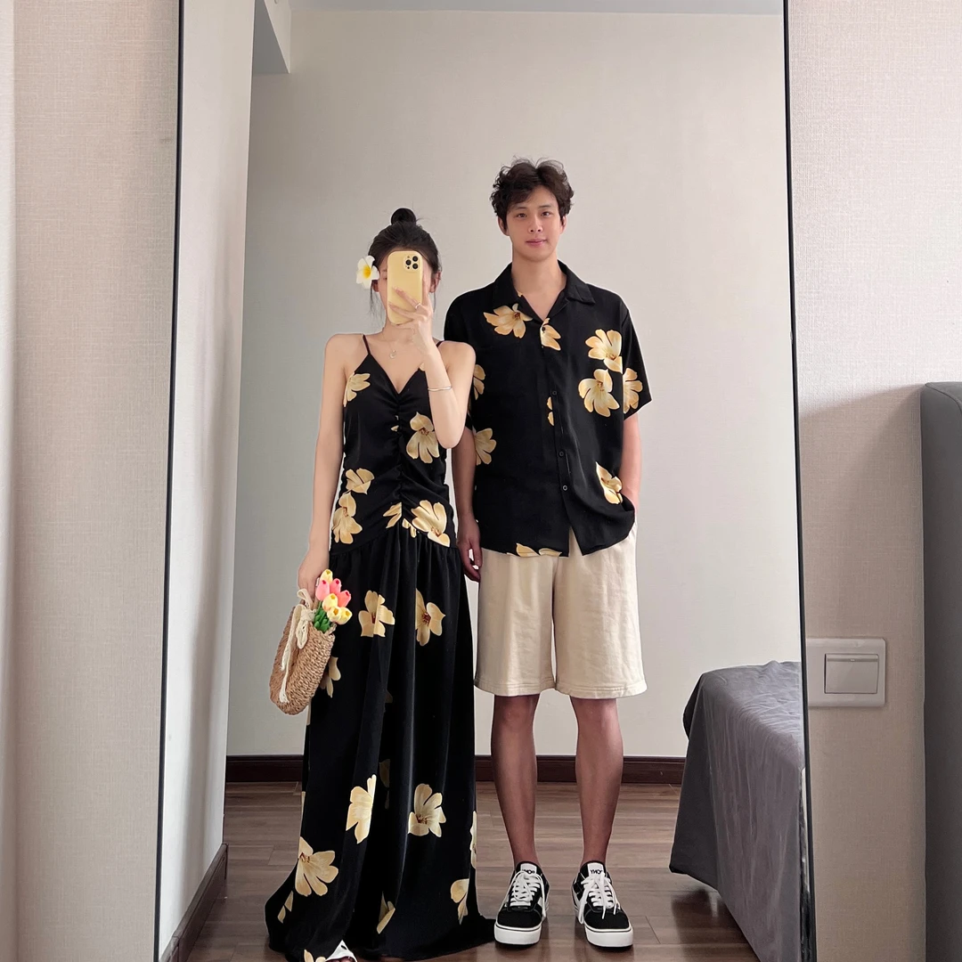 情侣装2025新款夏季海边时尚衬衫设计感沙滩吊带印花连衣裙ins潮