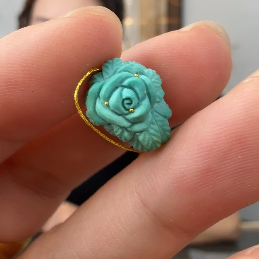 绿松石未镶嵌珠宝奇石