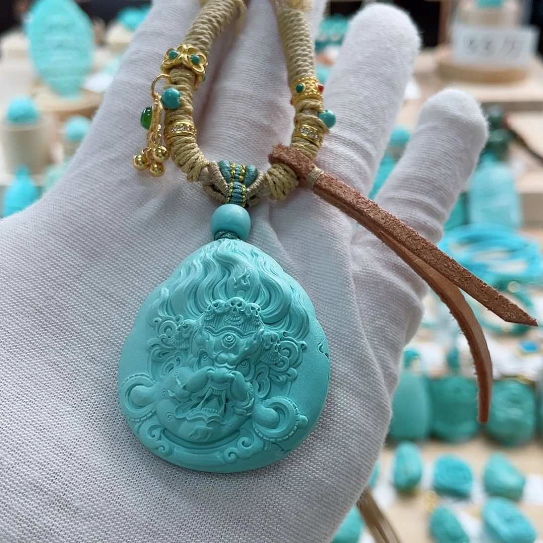 未镶嵌绿松石珠宝奇石