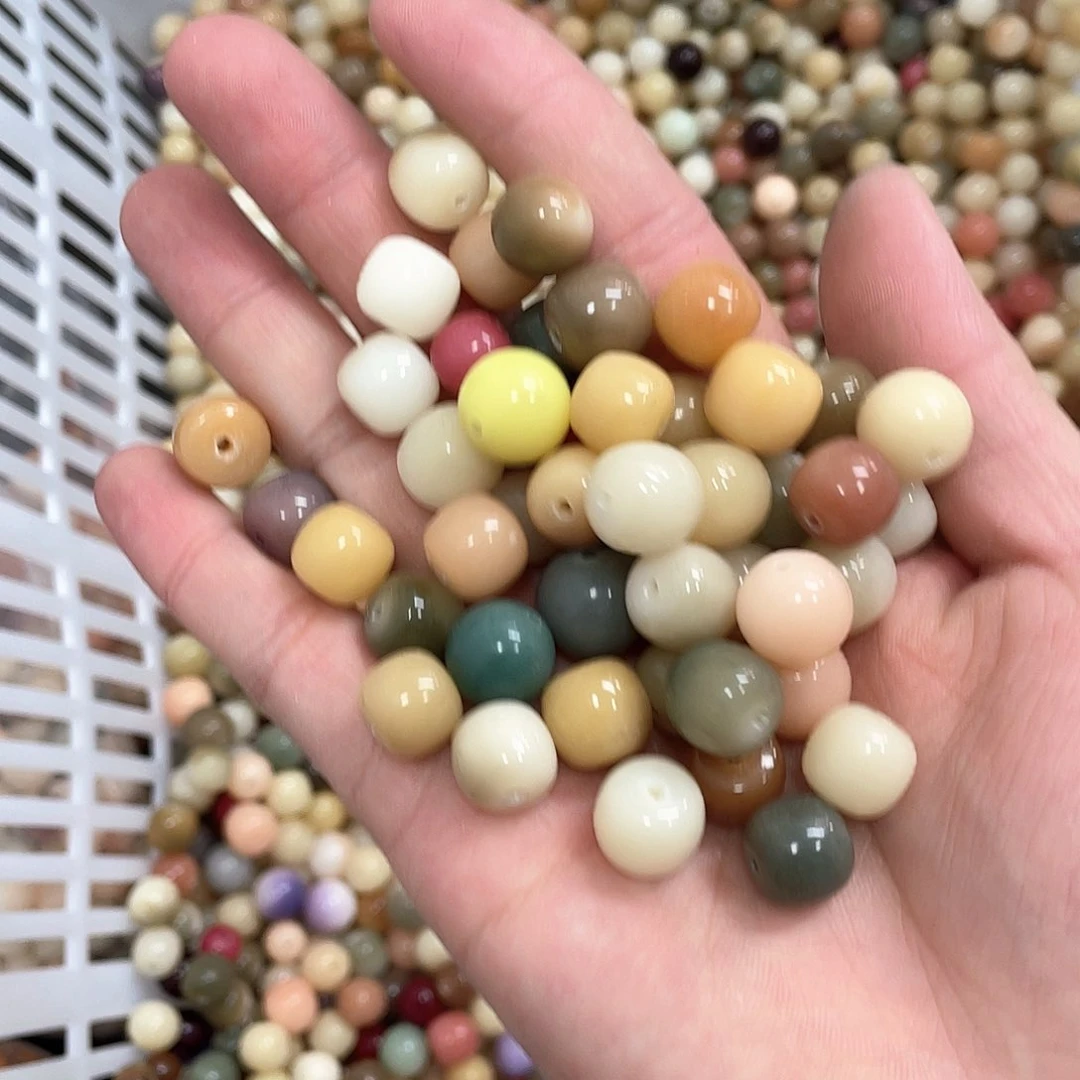 白玉菩提吊坠z10-12mm 260 颗混珠不售后