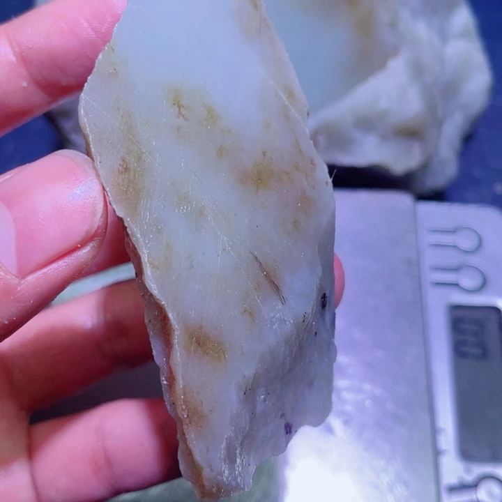 和田玉（糖玉）未镶嵌珠宝半成品