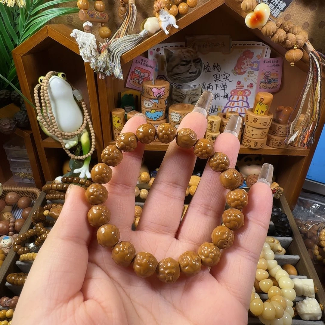 猴头核桃吊坠瓜瓜来财