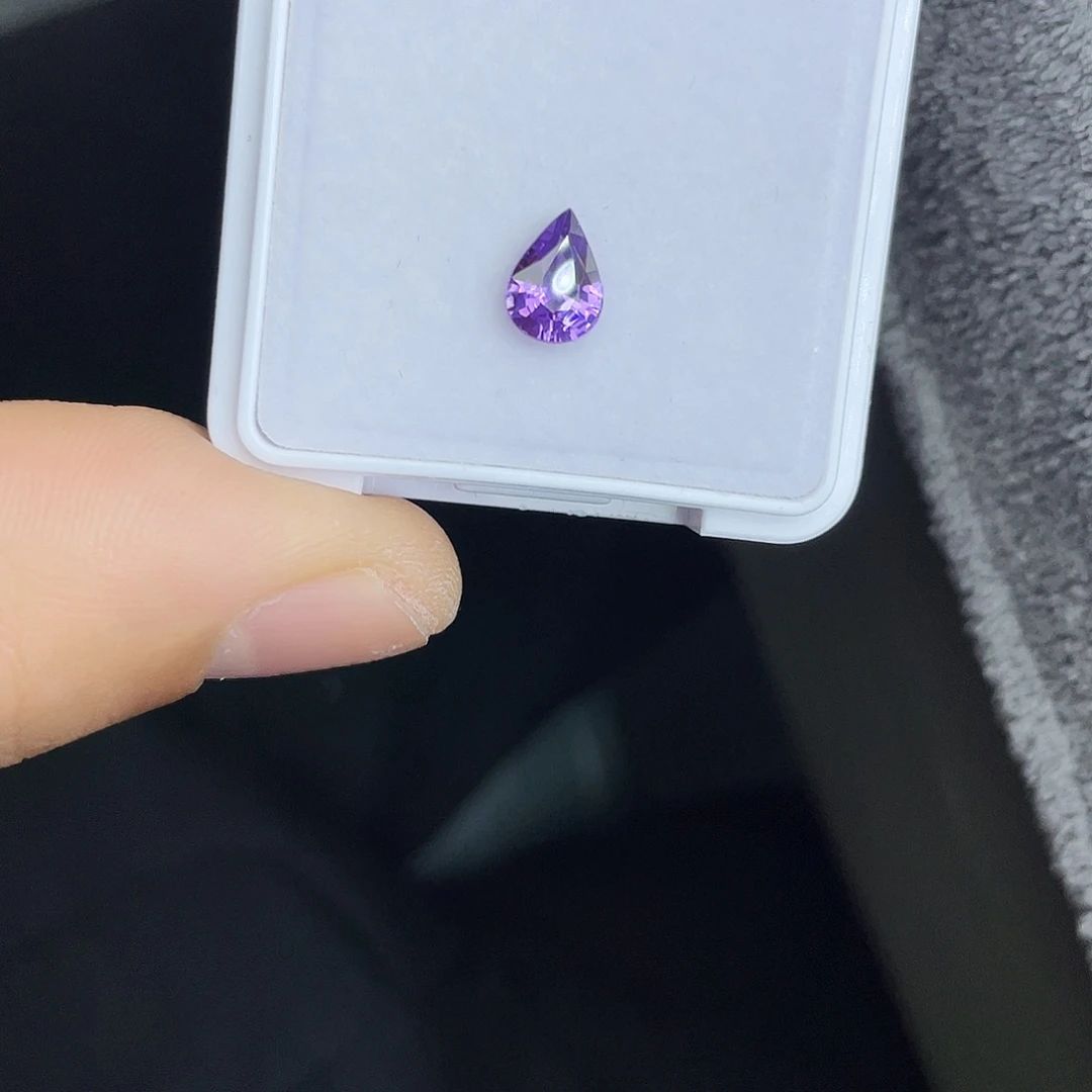 蓝宝石裸石0.952Ct