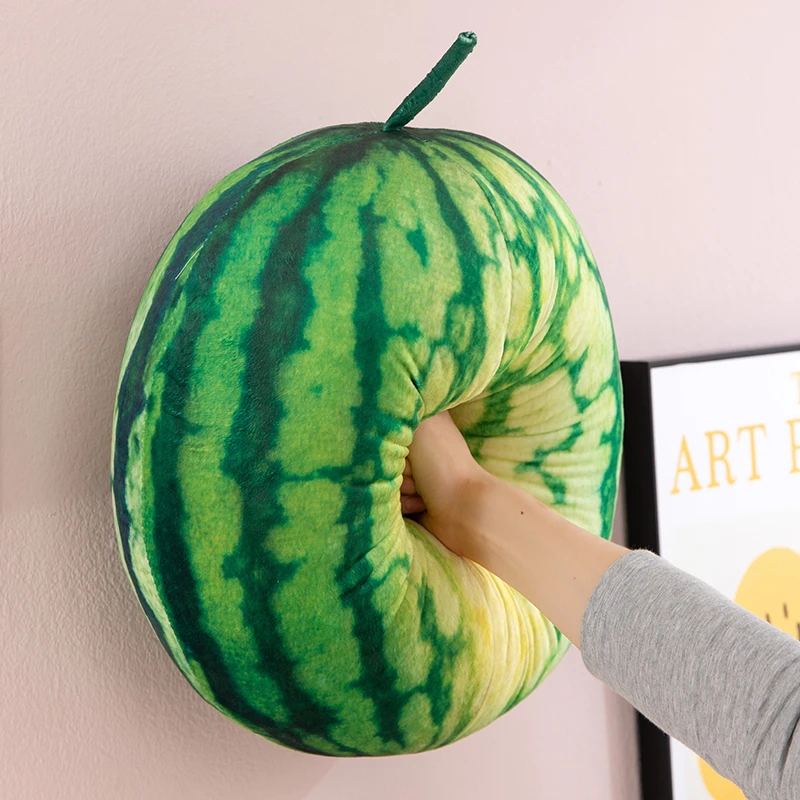 仿真西瓜抱枕靠垫网红玩具毛绒公仔球形儿童水果道具创意女生礼物