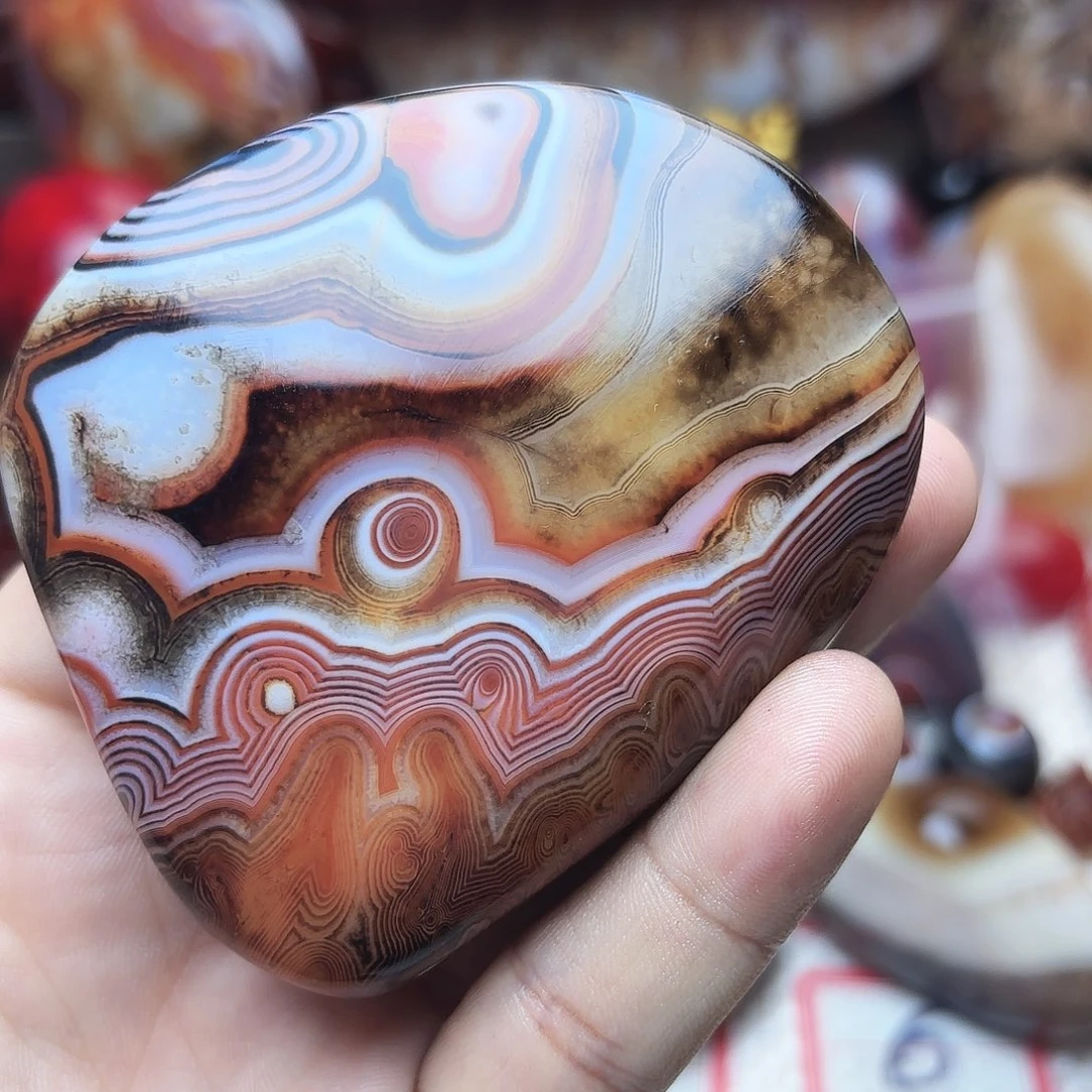 飝***玛瑙/玉髓未镶嵌珠宝半成品