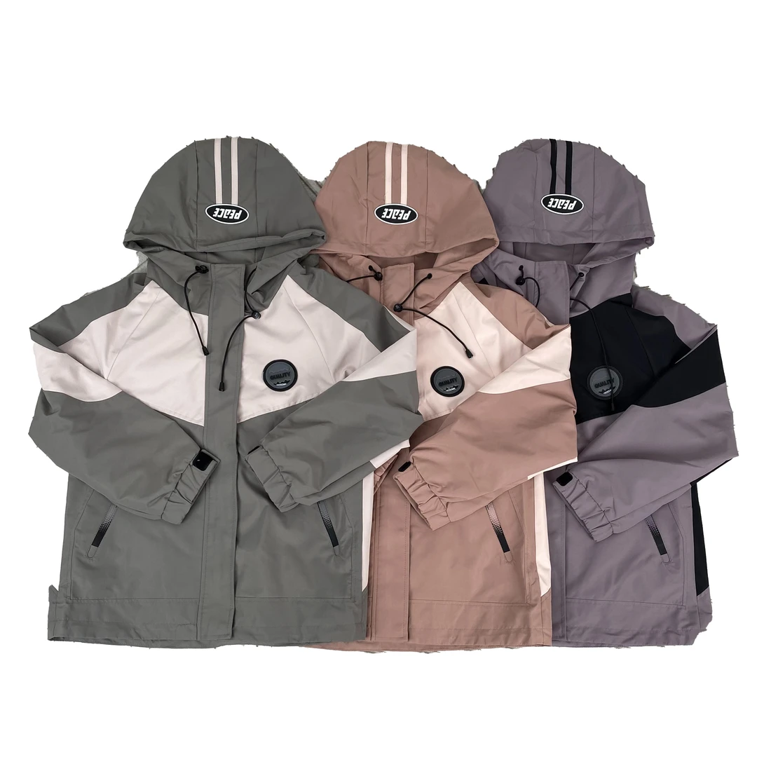 2024秋季新款冲锋衣女款宽松休闲户外运动风衣外套夹克上衣833