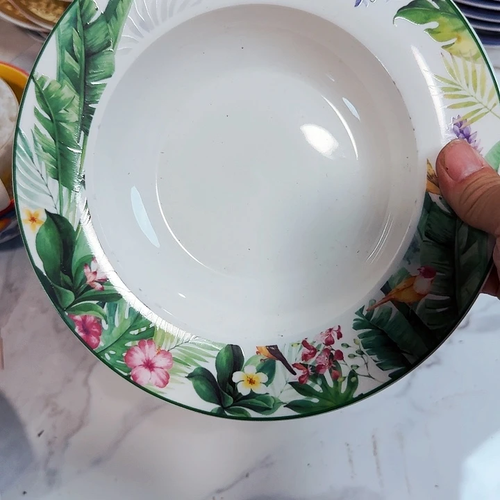 你****瓷帽子盘12.5米一个