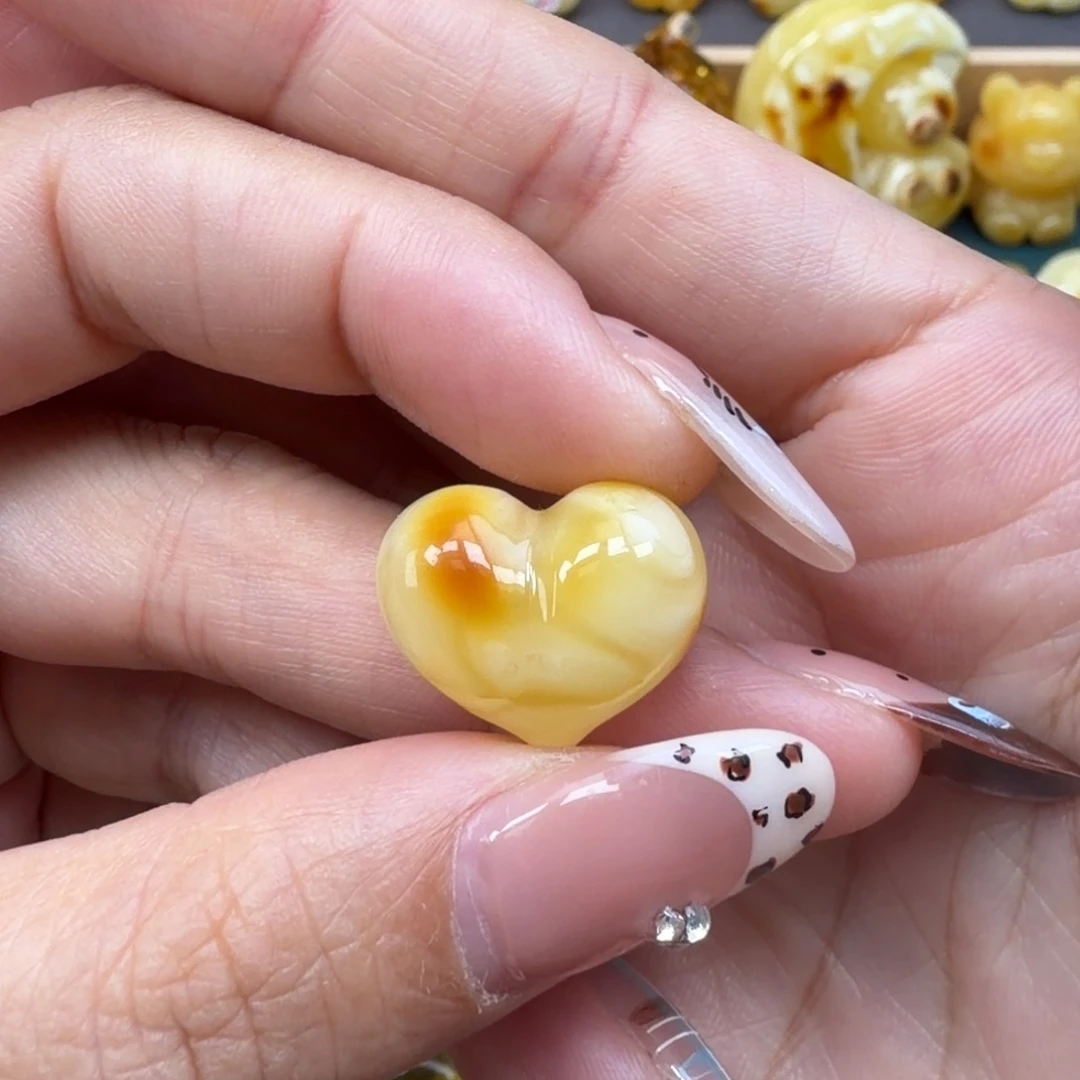 琥珀未镶嵌裸石蜜蜡
