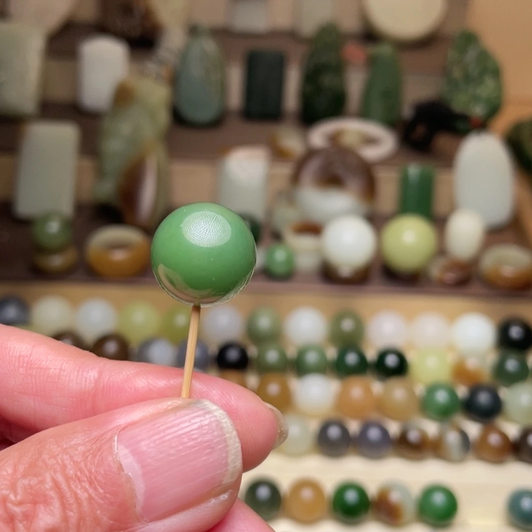 和田玉未镶嵌吊坠(不含链)