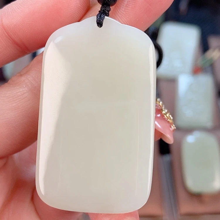 【闪购商品】和田玉颈饰未镶嵌