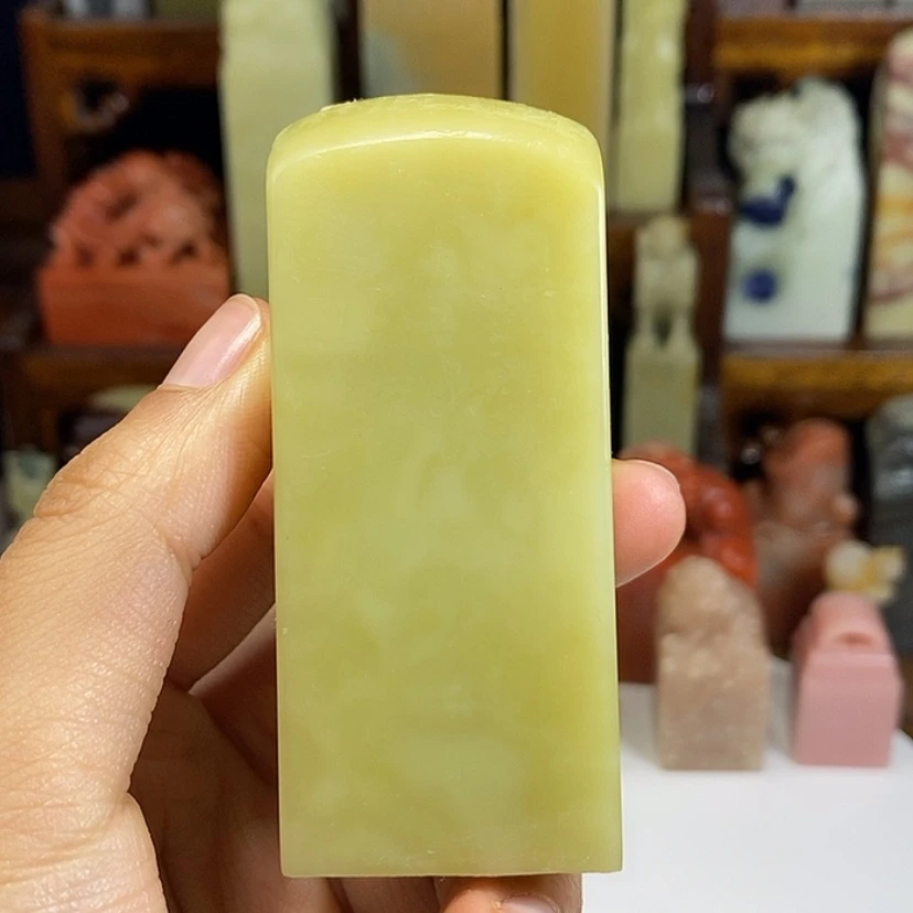 【闪购商品】青田石印石枣*