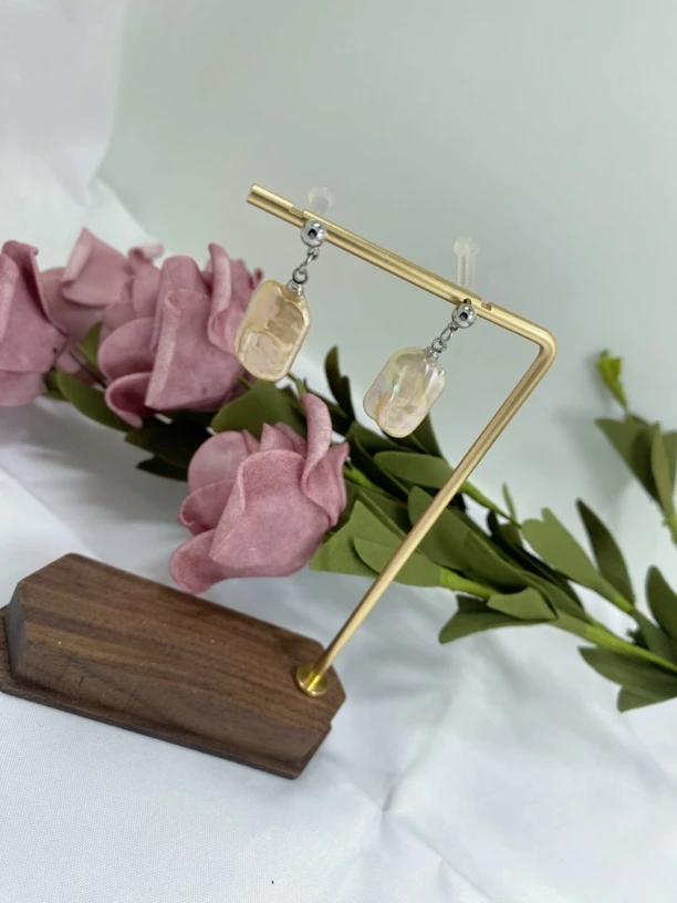 钛钢锆石耳饰 耳环时尚小众古风日常法式