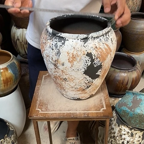 紫砂花盆口22高度29水墨画