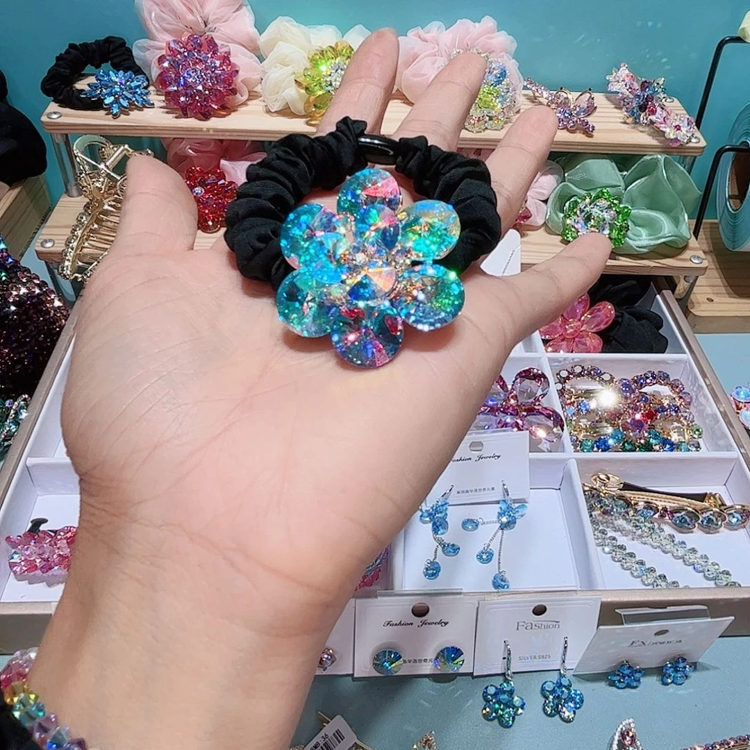 皮质铁合金亲亲这边