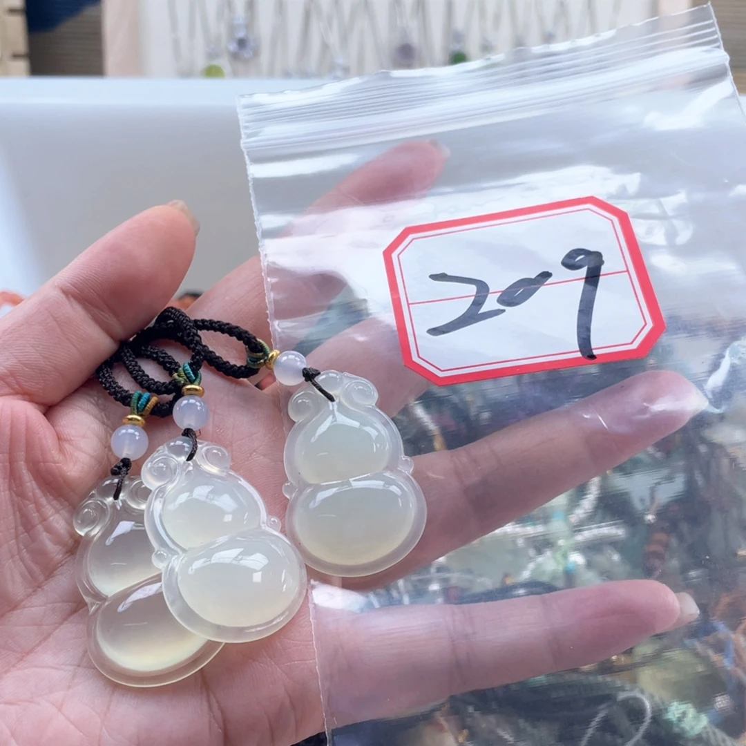 未镶嵌岫玉吊坠吊坠多样性，发一件