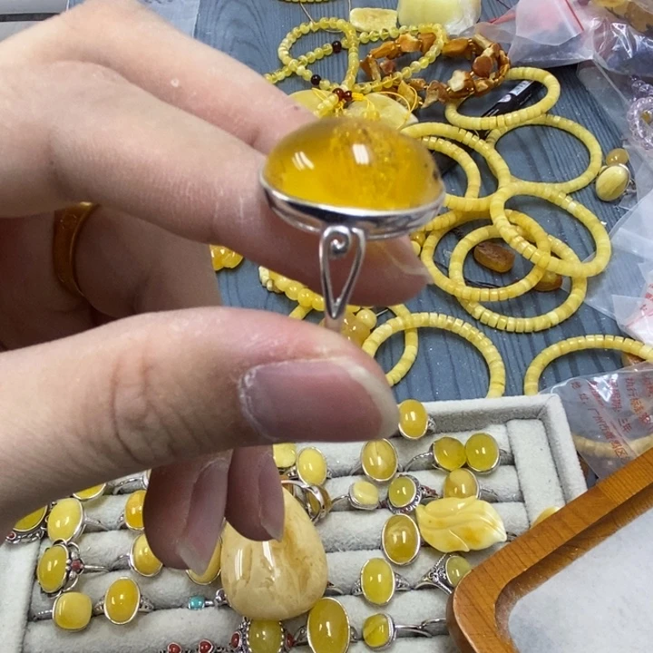 蜜蜡裸石银S925镶嵌戒指