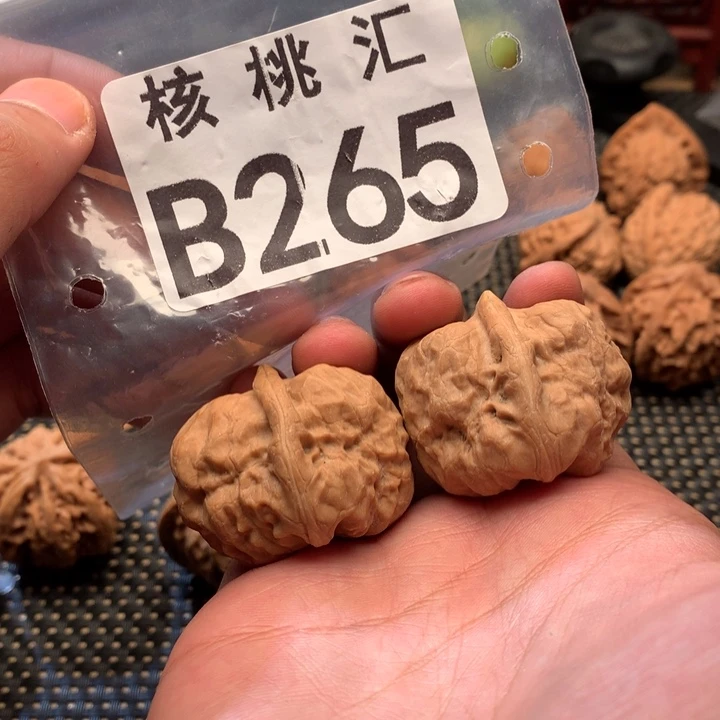 吊坠文玩核桃古蝉