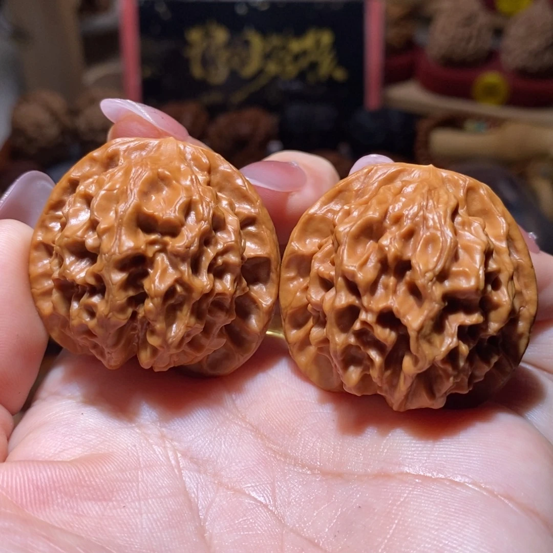 文玩核桃把件龙鳞