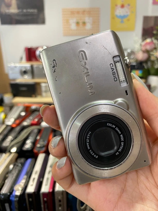 9新 Casio/卡西欧 卡西欧zs26 1600w像素 6倍光学变焦