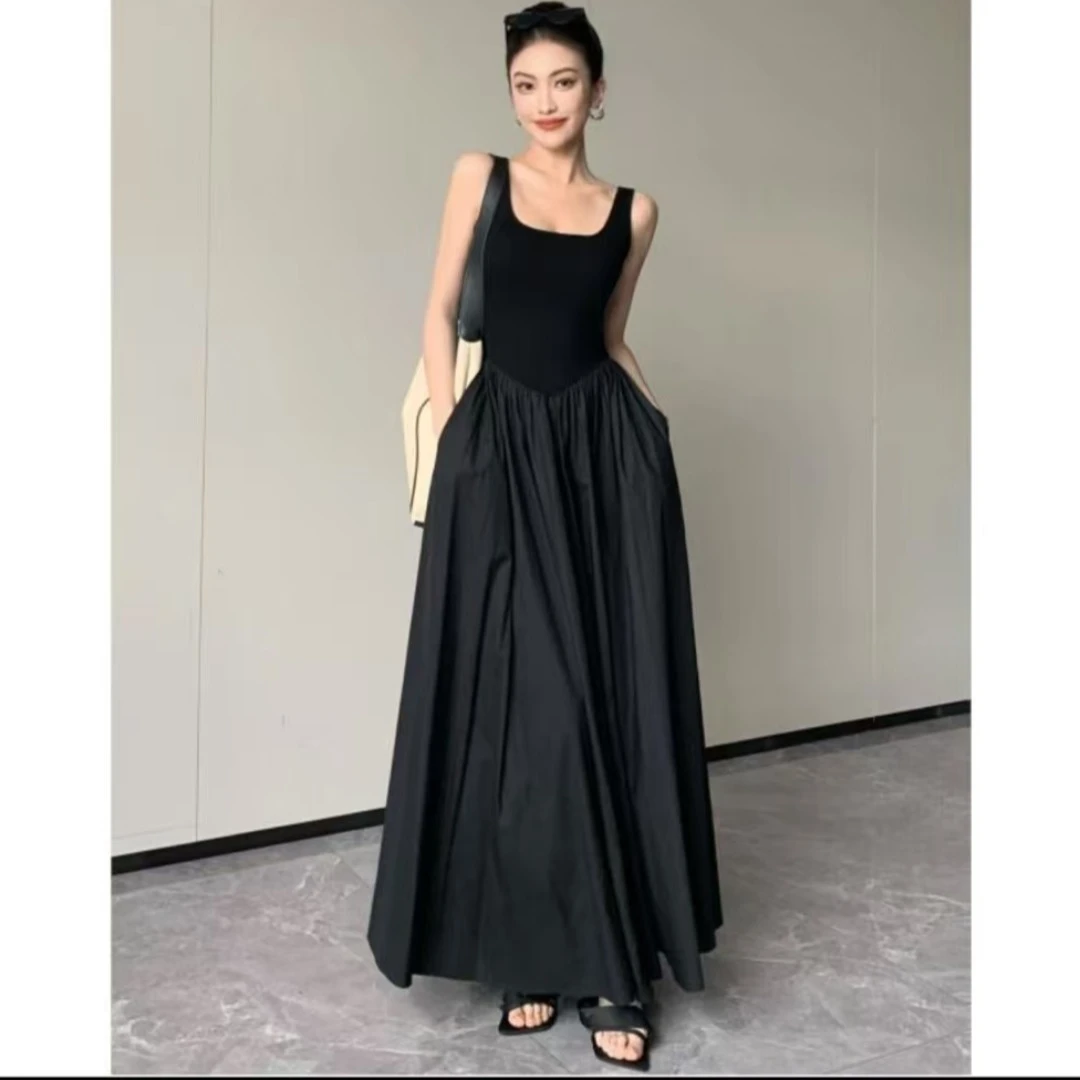 黑色掐腰露背背心连衣裙女2025夏新款针织裙长裙气质高级感背心裙