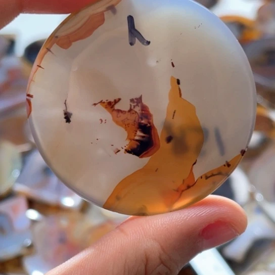 玛瑙/玉髓颈饰未镶嵌