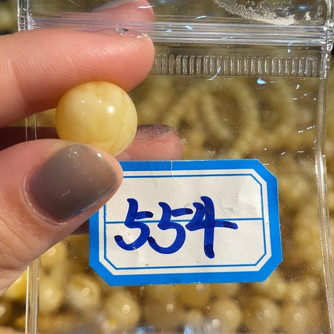 未镶嵌琥珀珠宝奇石554瑕疵