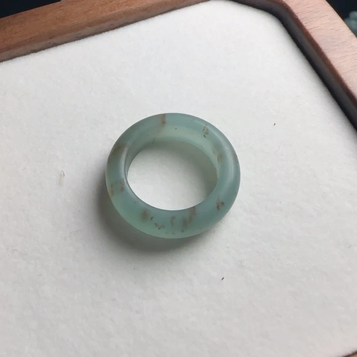 人***见定制翡翠未镶嵌天然缅甸翡翠戒圈