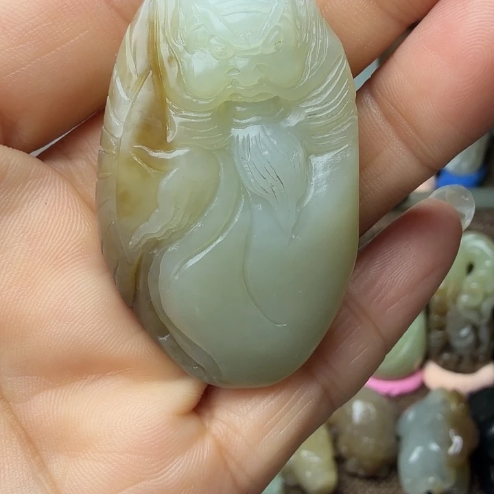 和田玉（糖玉）未镶嵌挂件