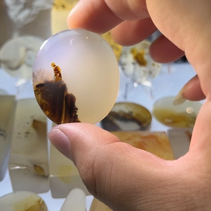 顽***森玛瑙/玉髓吊坠(不含链)未镶嵌