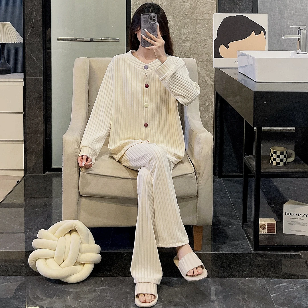 羊绒睡衣女秋冬季简约纯色圆领开衫日系德绒保暖可外穿家居服套装