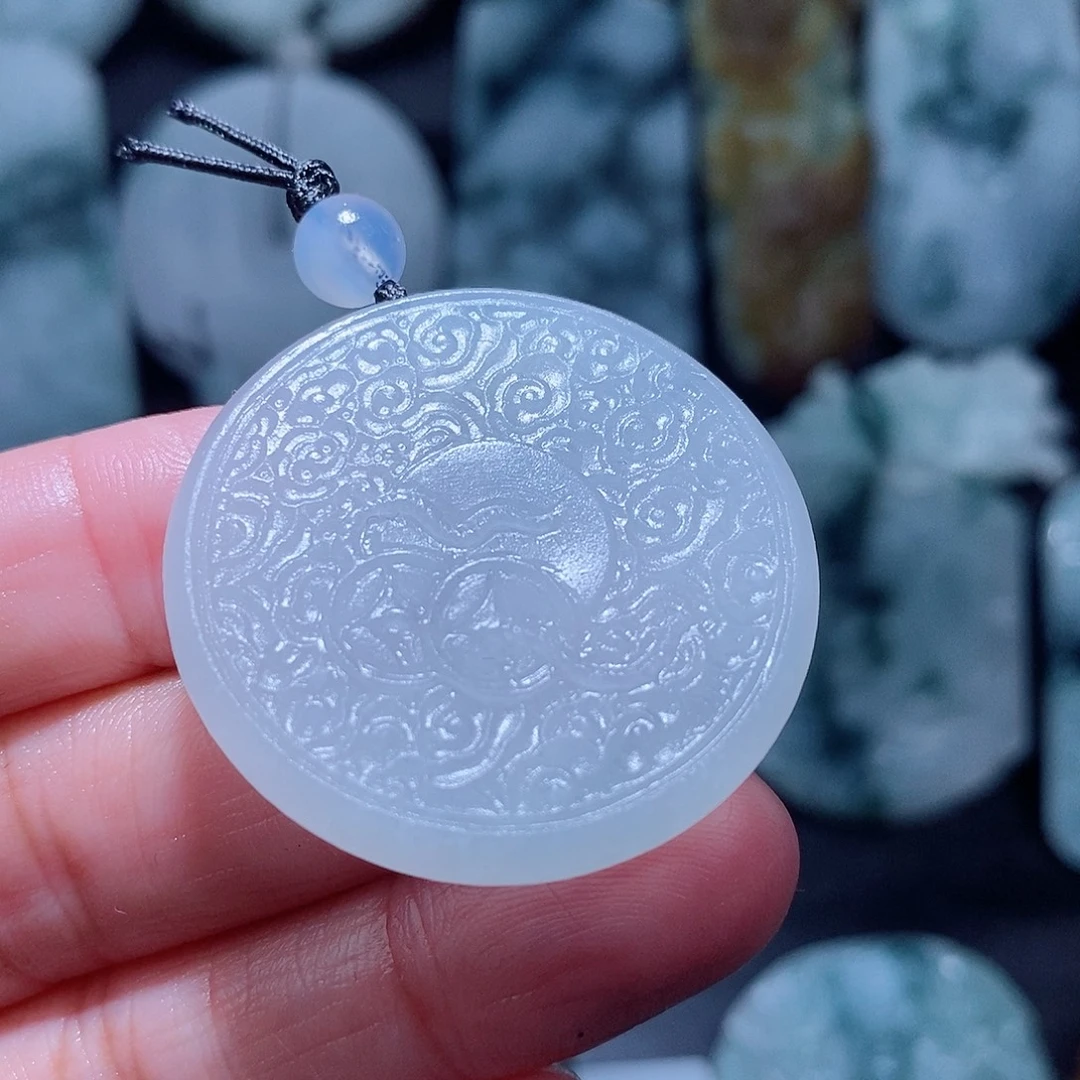 定制翡翠未镶嵌翡翠