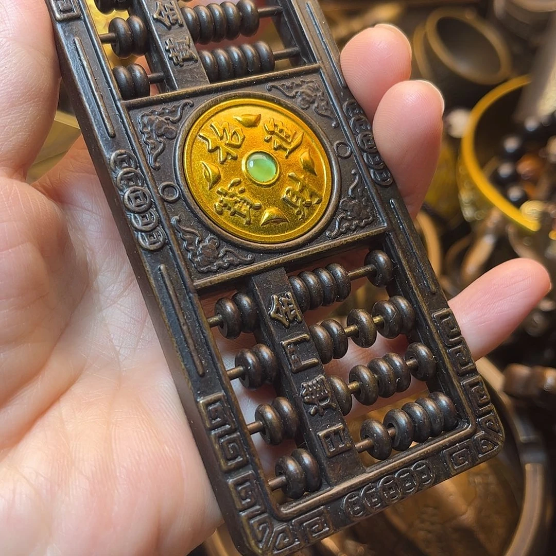 精美铜器工艺品等