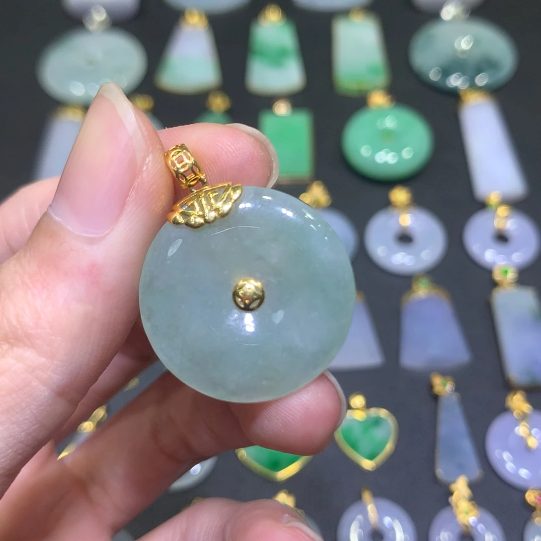 翡翠18K金镶嵌吊坠(不含链)