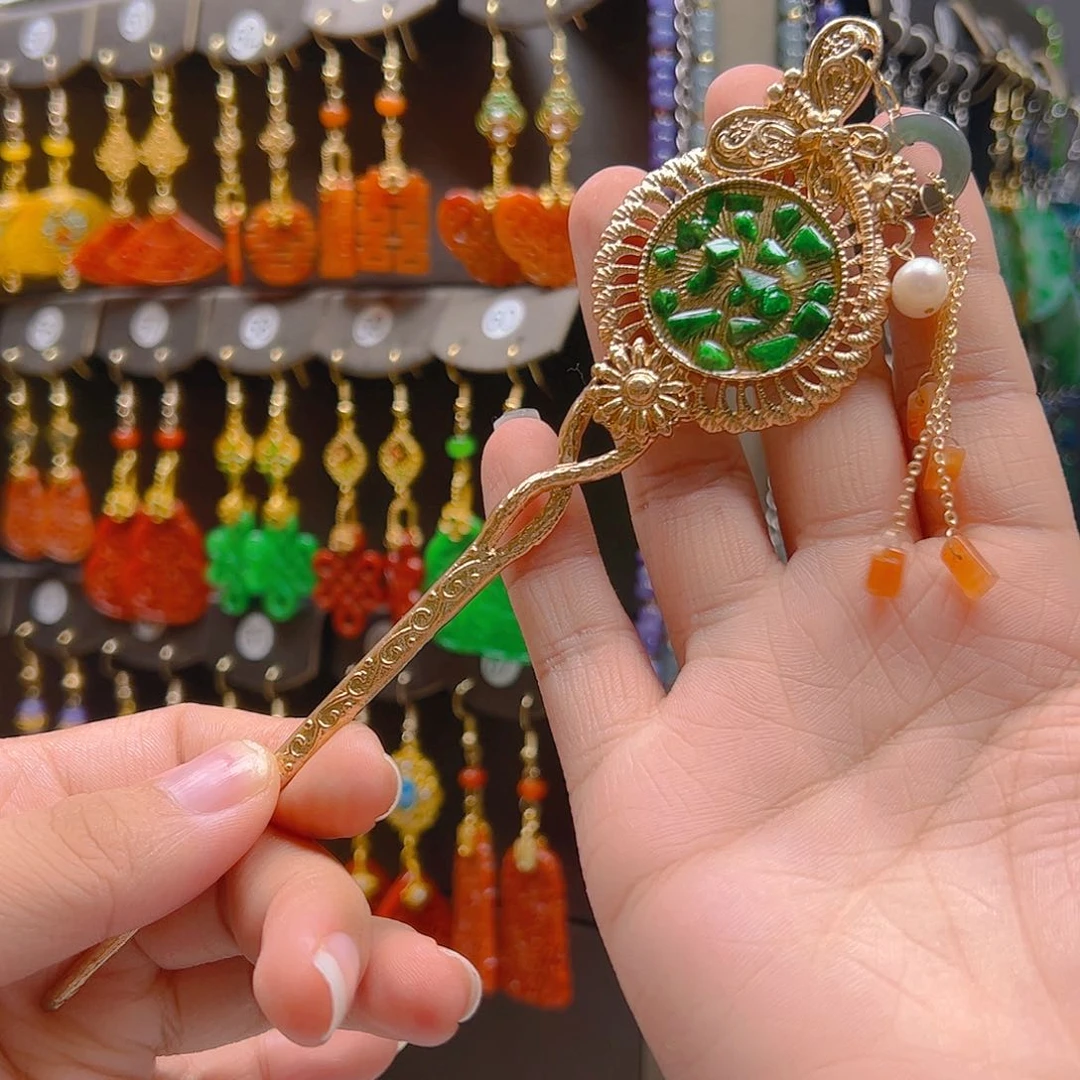 合金翡翠耳坠翡翠