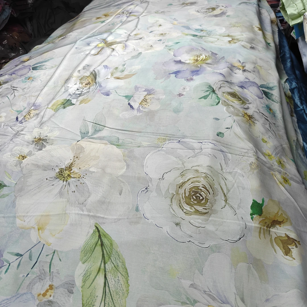 18号主播介绍大品牌微瑕纯棉百支贡缎布料---百花轩