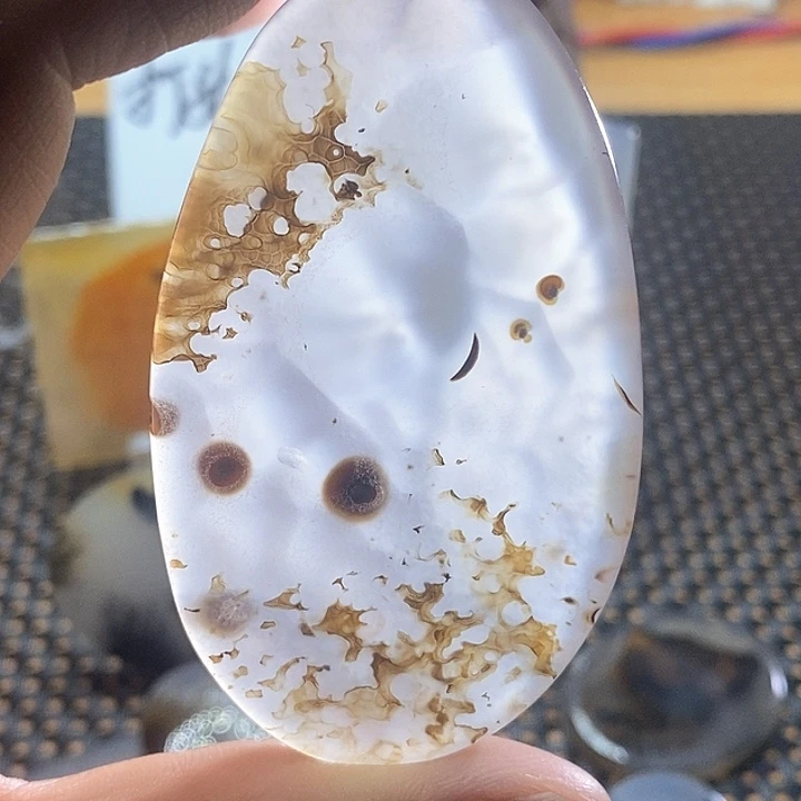 玛瑙/玉髓颈饰未镶嵌好***歌