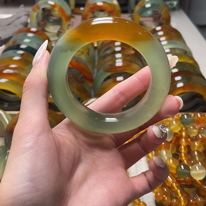 蛇纹石玉未镶嵌手镯54.7