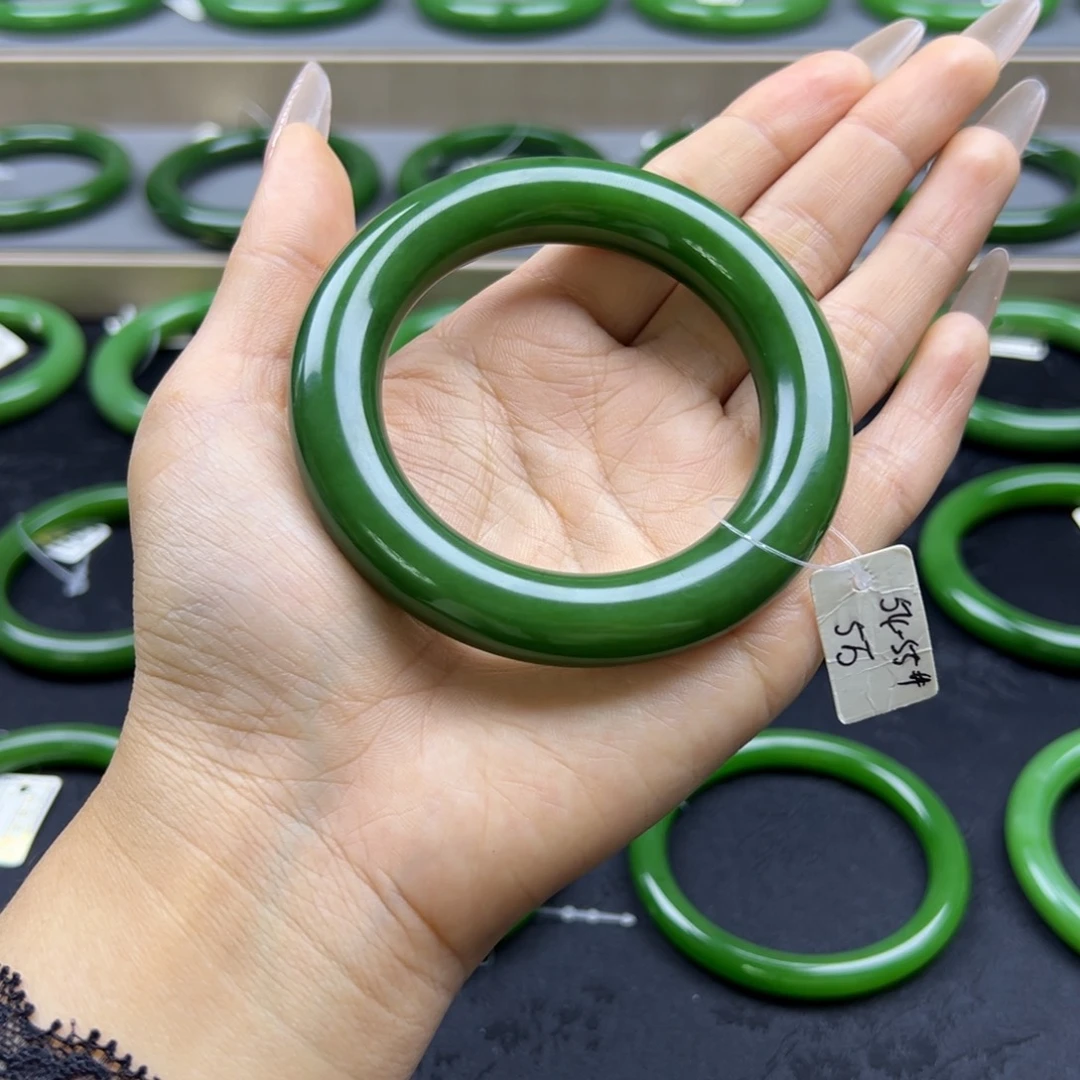 和田玉（碧玉）未镶嵌手镯胖圆条