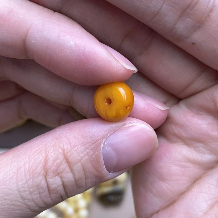 未镶嵌琥珀珠宝奇石7