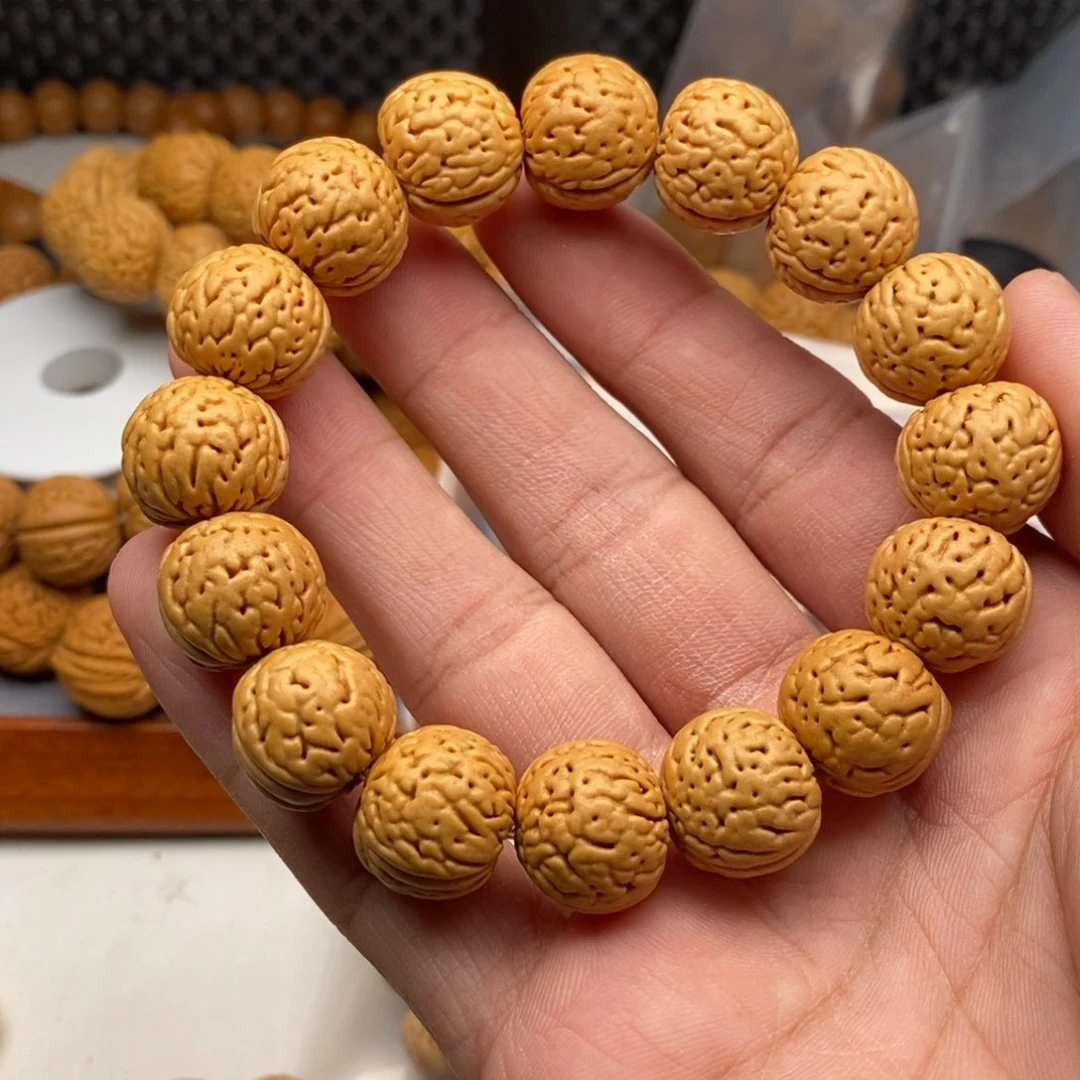 文玩核桃手串?*桃核手串