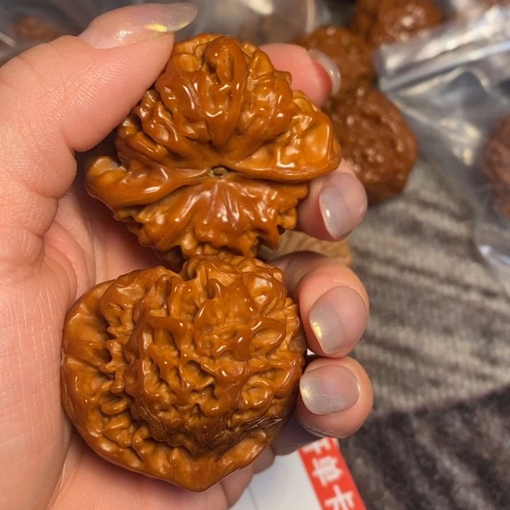 美***人文玩核桃把件