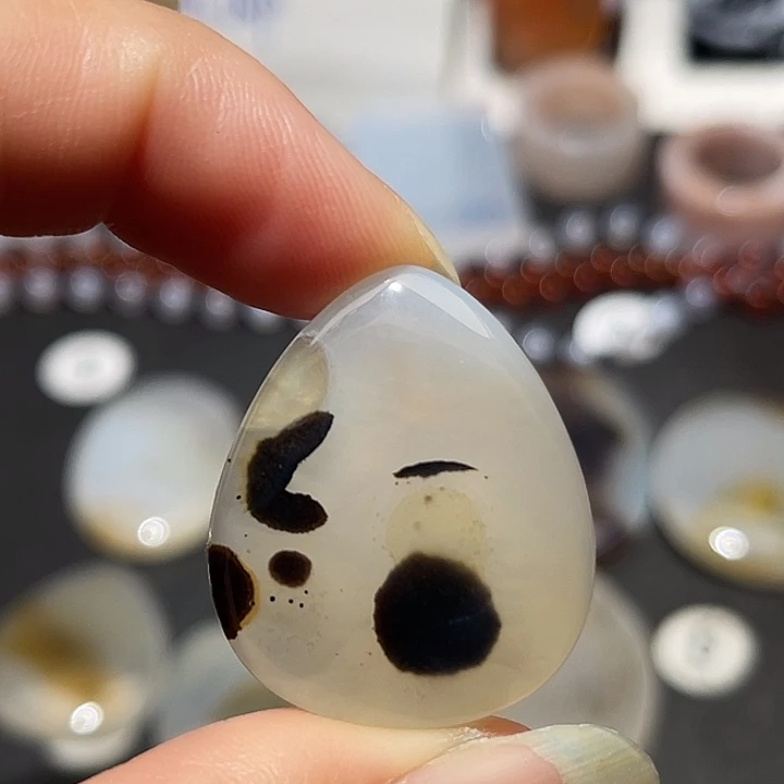 玛瑙/玉髓未镶嵌吊坠(不含链)